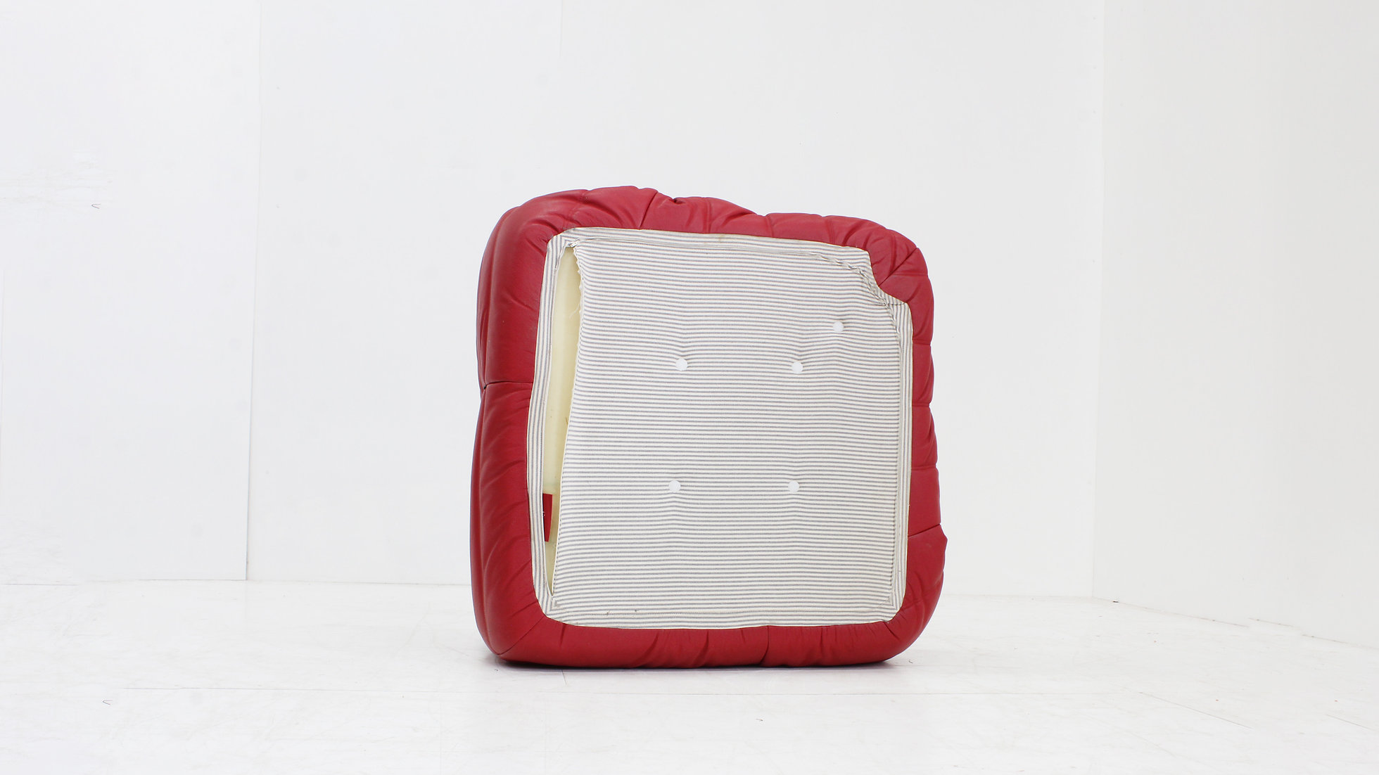 Togo Corner Chair Red Leather By Michel Ducaroy For Ligne Roset image 12