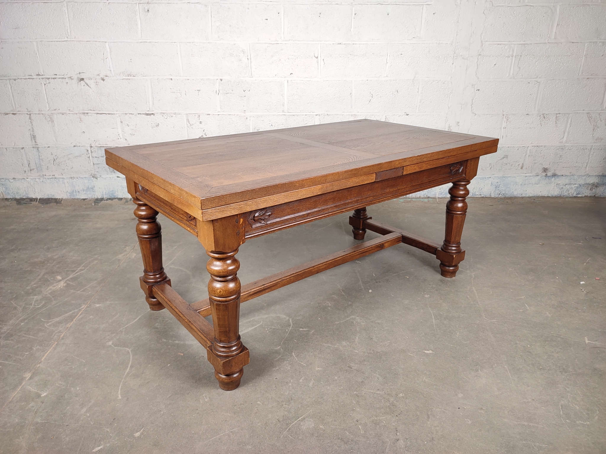 Uitschuifbare Eikenhouten Tafel image 5
