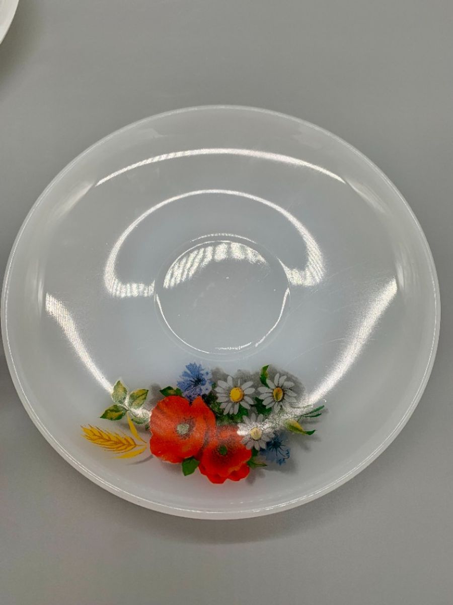 Set Arcopal Grote Kop En Schotel Veldbloemen image 4