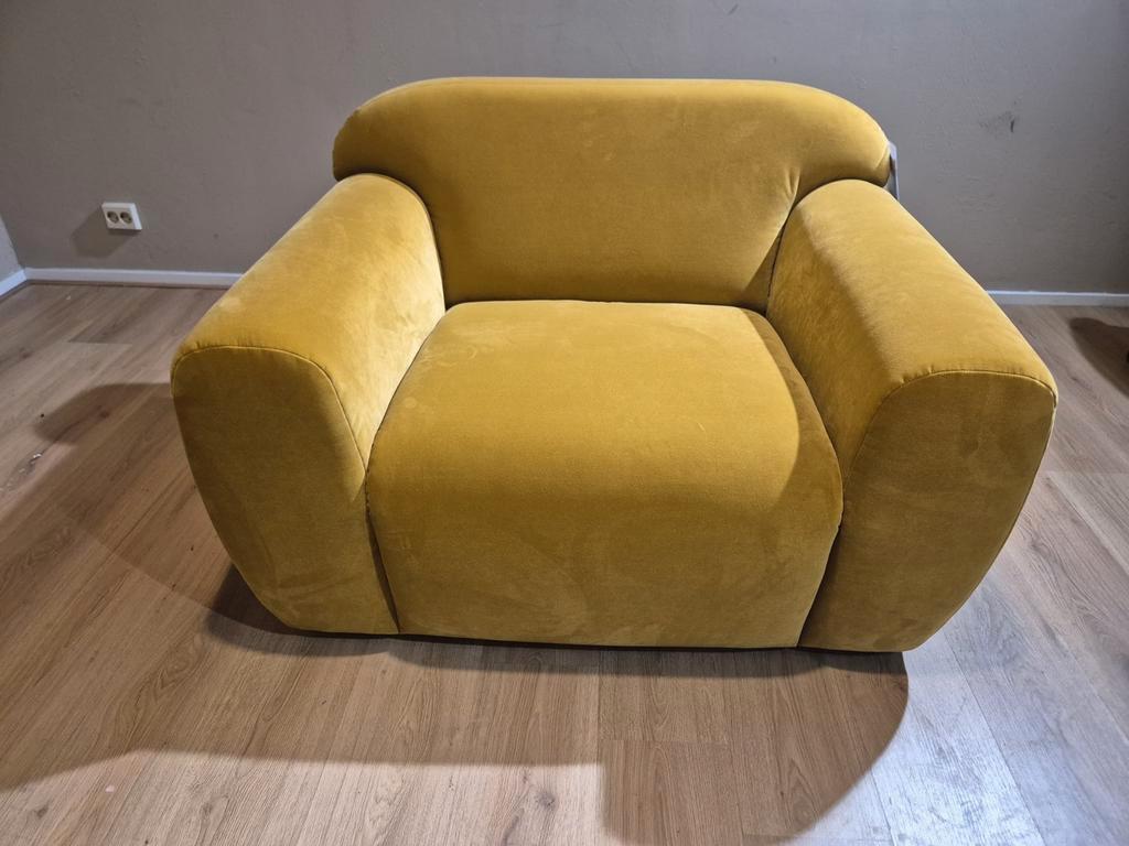 30% Korting - Nieuw - Montel Bold Set - Bank+fauteuil+hocker image 8