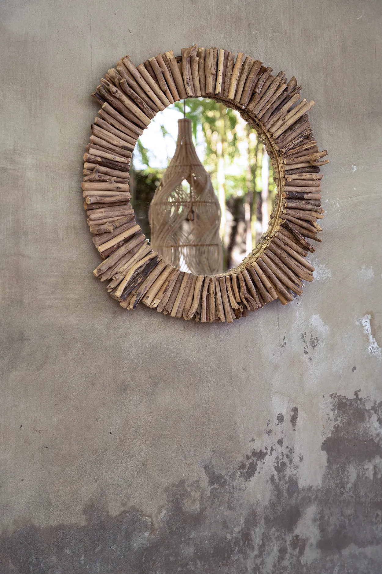 Bazar Bizar | De Driftwood Halo Spiegel - Naturel - M image 4