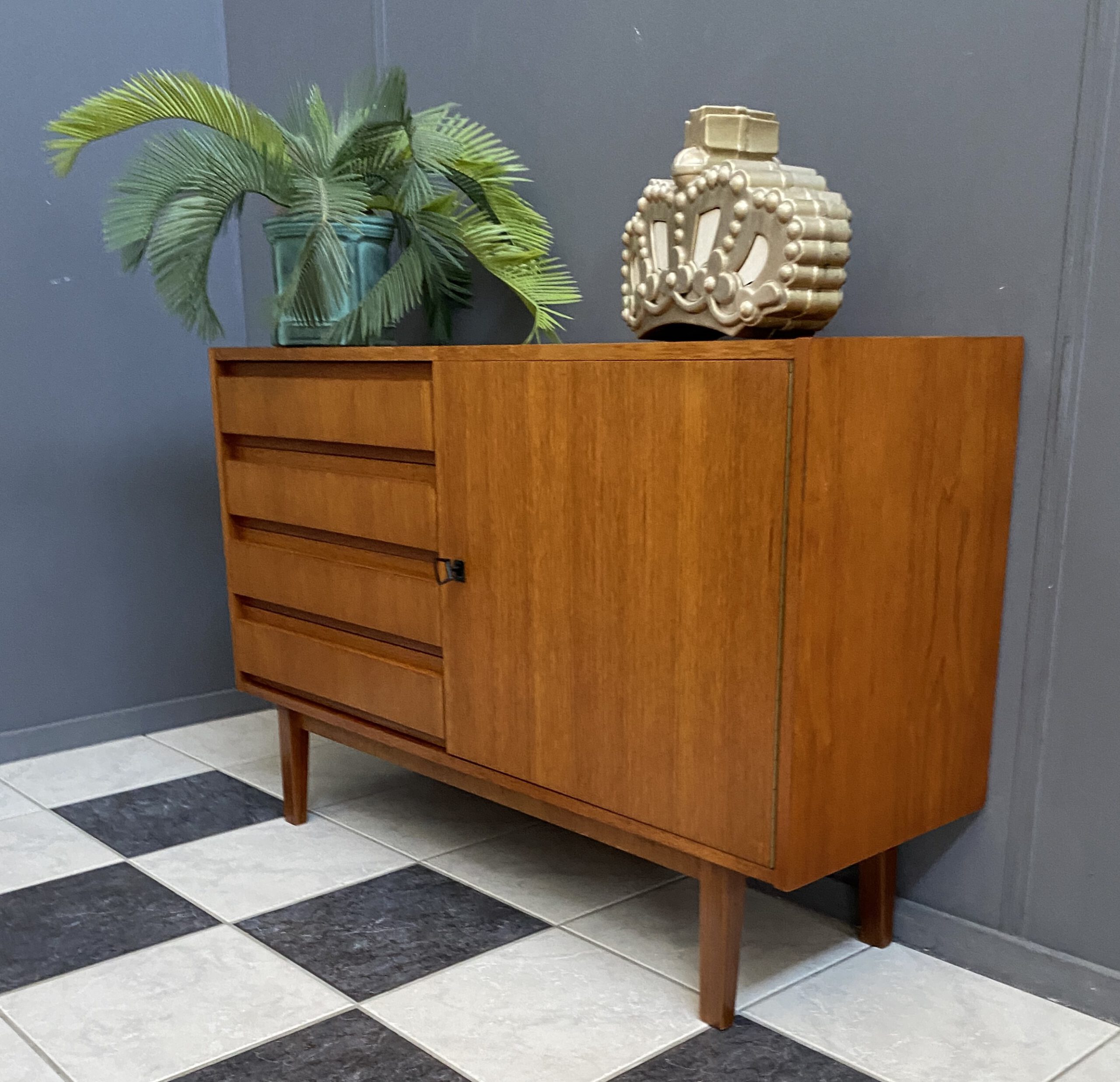 Sideboard 4 Drawers 1 Door 1960S image 5