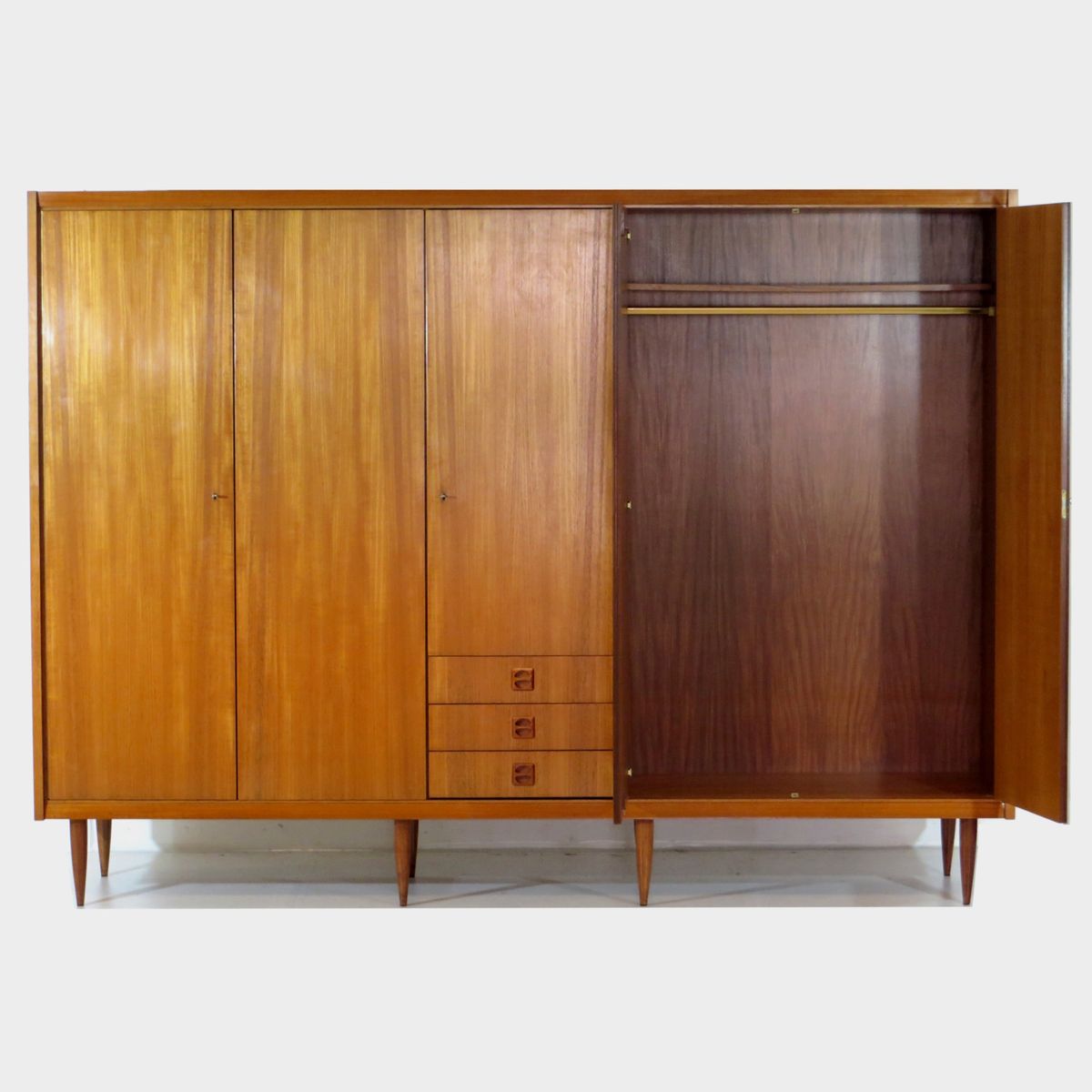 Grote 5-deurs Vintage Design Kledingkast In Teak, Jaren 60 image 6
