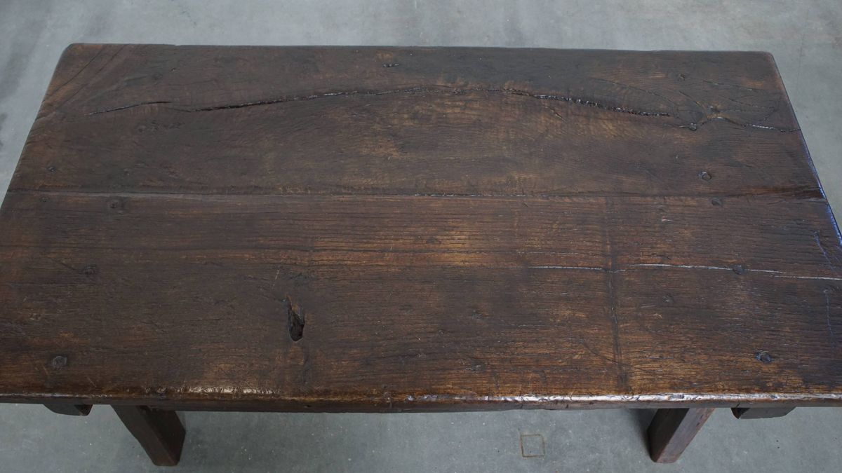 Robuuste, Antieke 18e Eeuwse Zuid-europese Boeren Salontafel Met Een Karaktervol Patina image 6