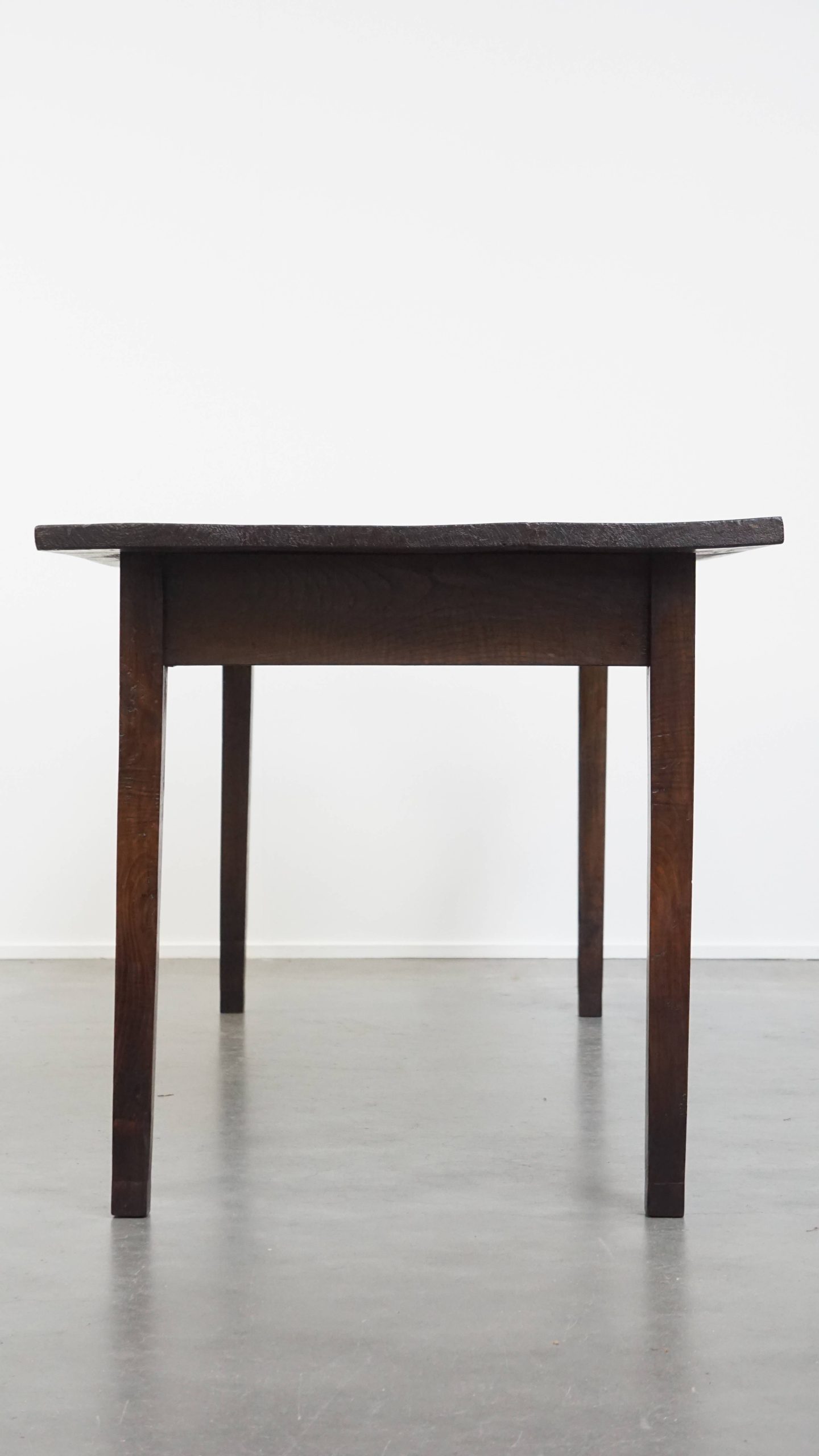 Tijdloze Antieke Vroeg 19e Eeuwse Engelse 6 Persoons Eettafel Met Een Prachtig Blad Van Notenhout image 8