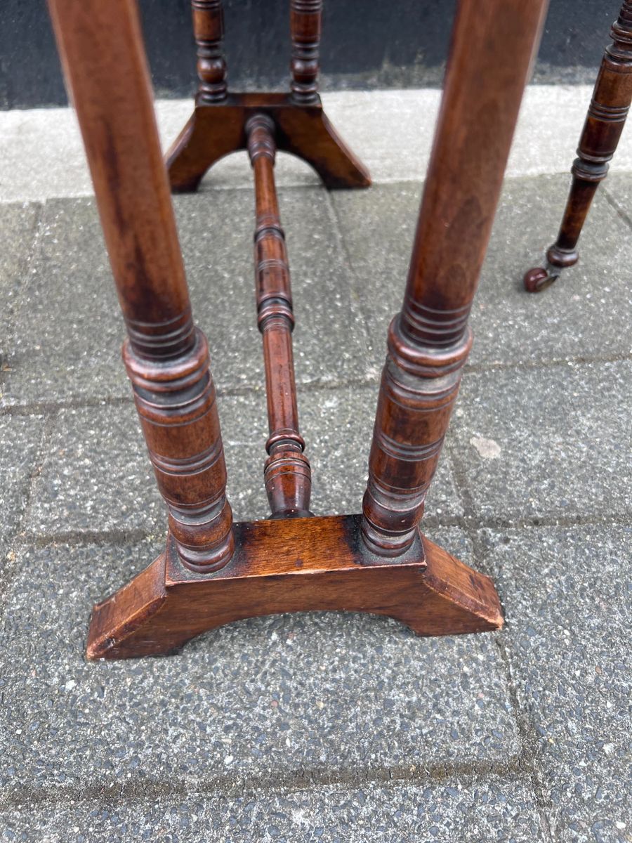 Antiek Mahonie Hangoor- Uitklapbaar Tafeltje image 7