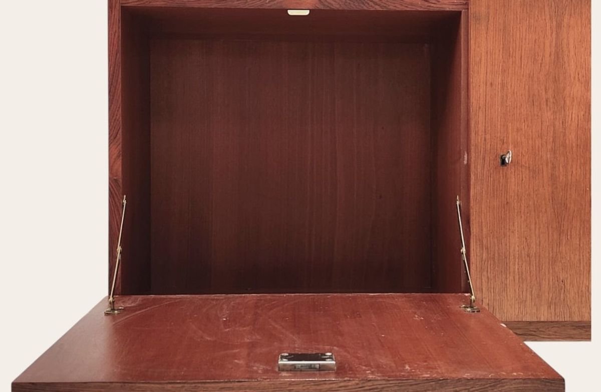 Mid Century Midboard image 11