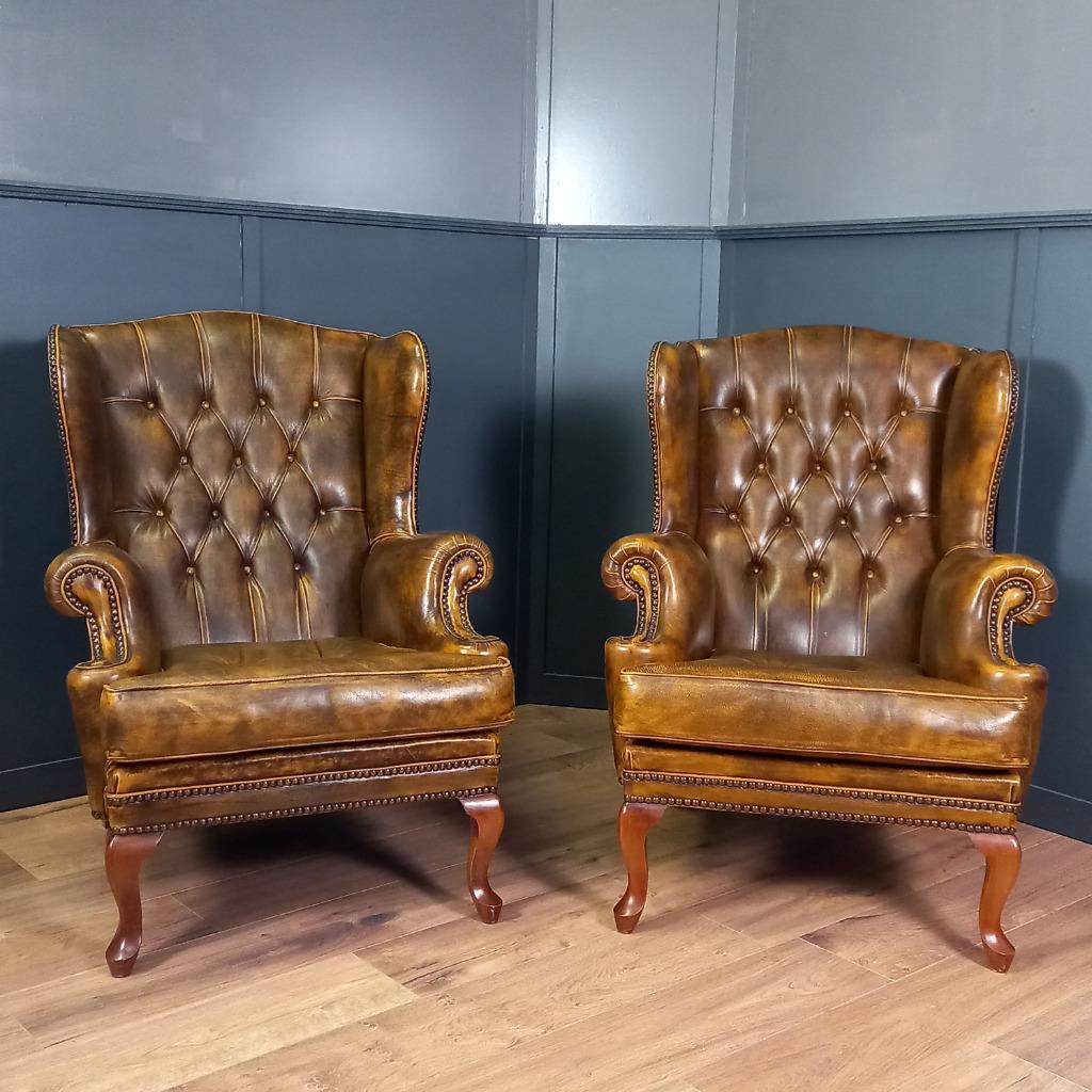 Cognackleurige Chesterfield Wingback Fauteuil (2x) image 2