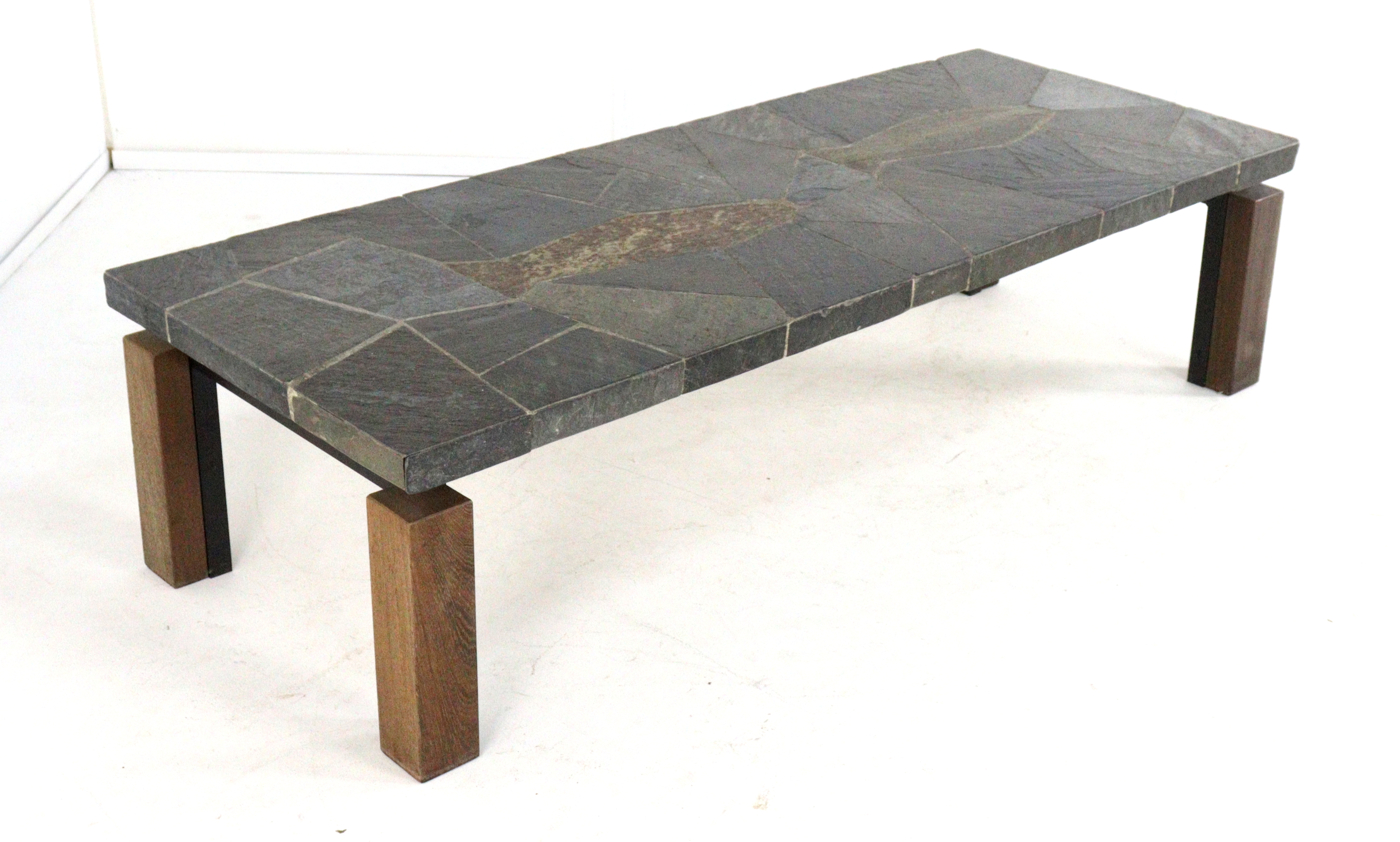 Vintage Salontafel Brutalist 'fish' image 2