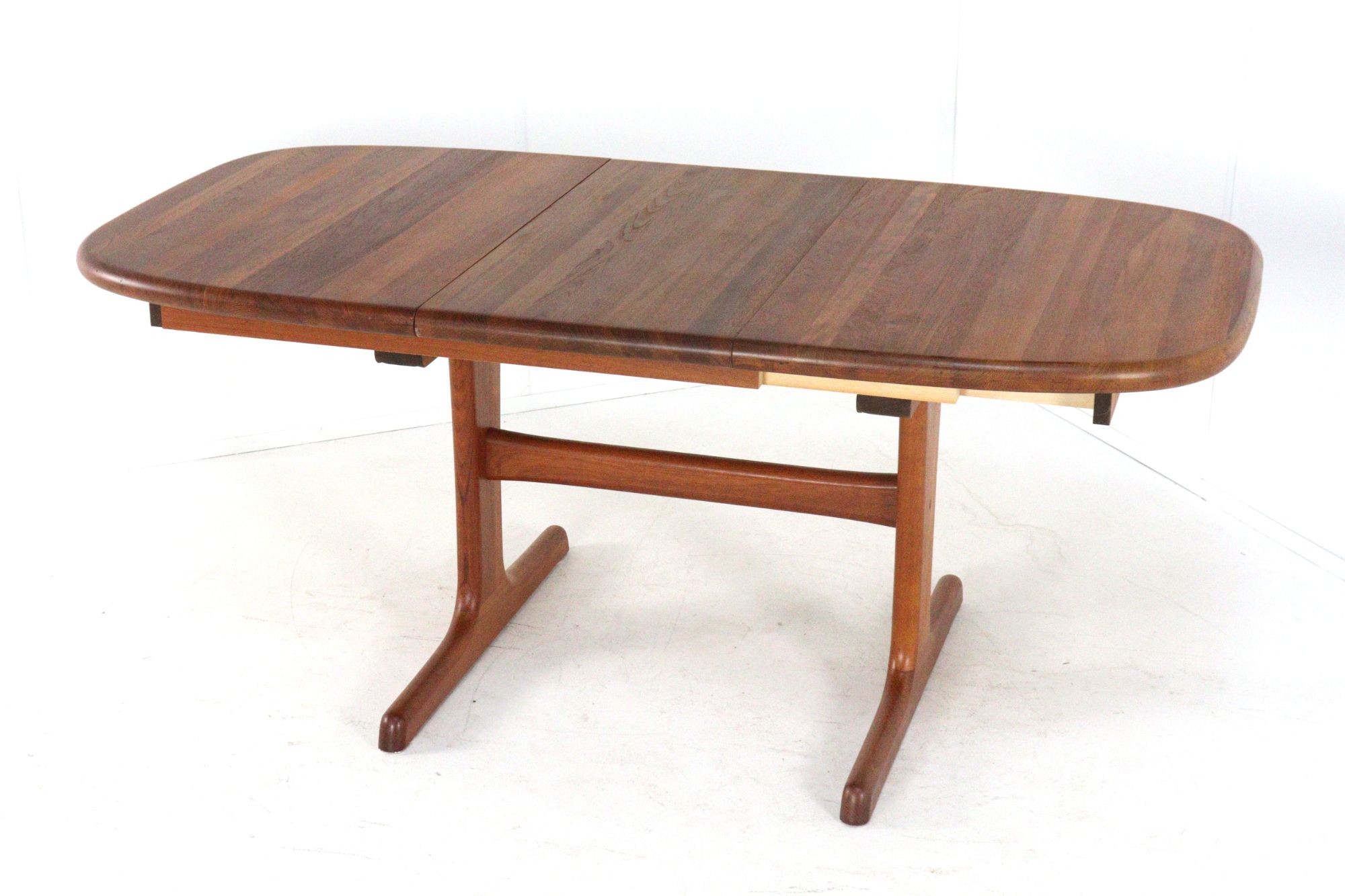 dyrlund Ovalen 1x Verlengbare Teak Eettafel Deens Vintage Massief Teak image 10