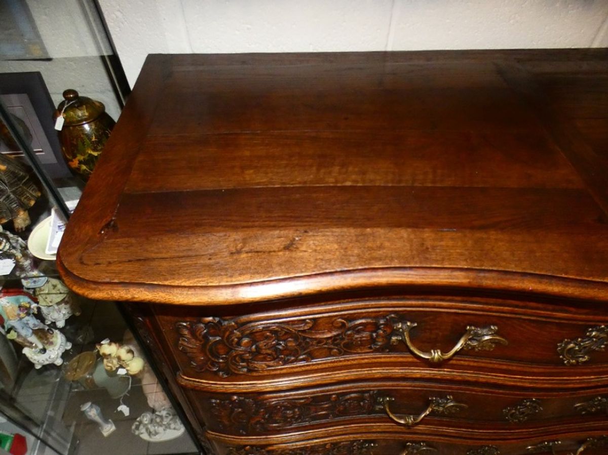 Louis Xv Commode In Massief Eikenhout image 10