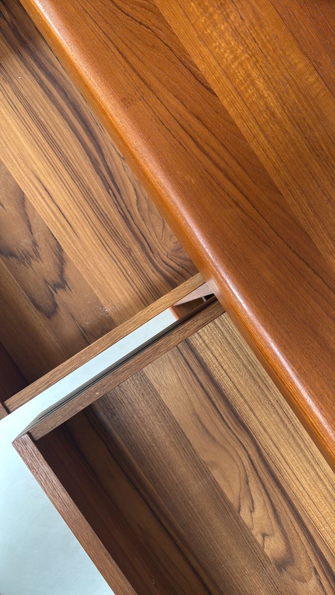 Vintage Houten dyrlund Kast / Dressoir image 10
