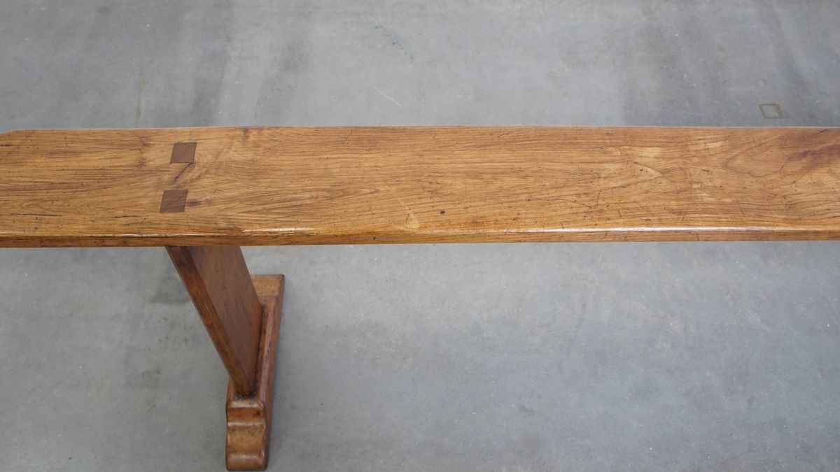 Antieke Halbank/ Bank Voor Aan De Eettafel Met Een Stijlvolle En Tijdloze Uitstraling image 6