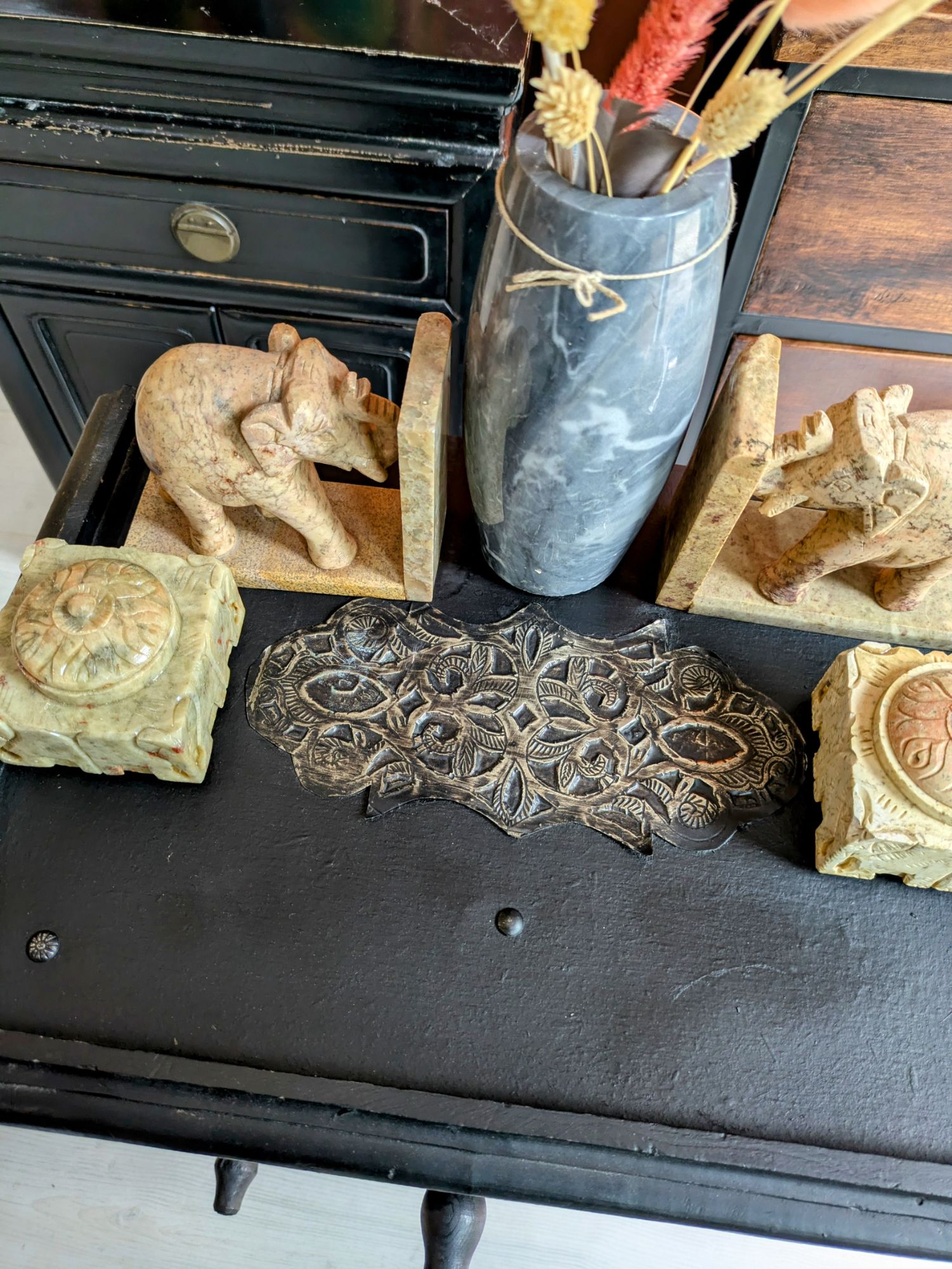 Zwart Indiaas Boho Kastje Met Ornamenten image 7