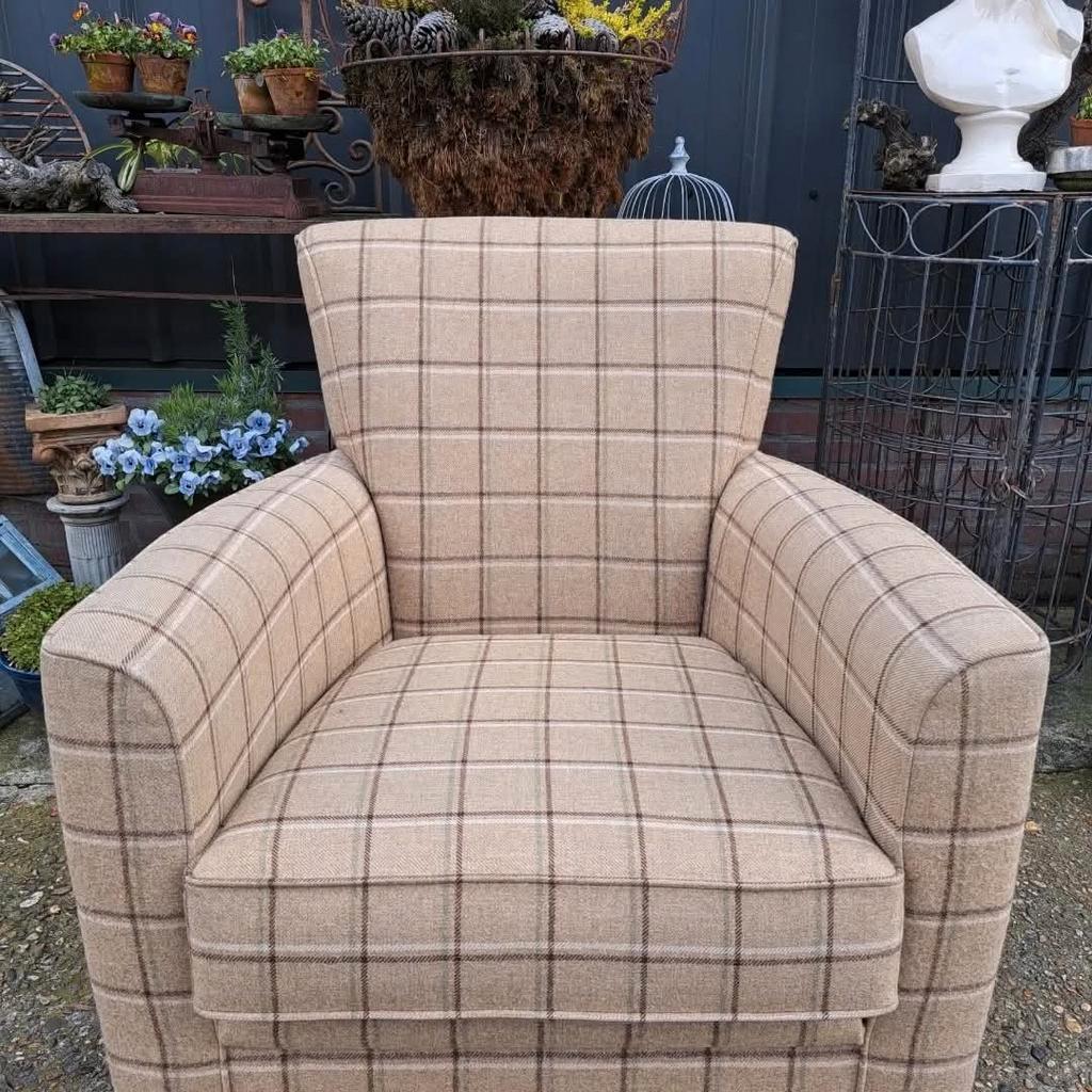Klassieke Fauteuil Engelse Stijle Van Het Merk Finkeldei image 2