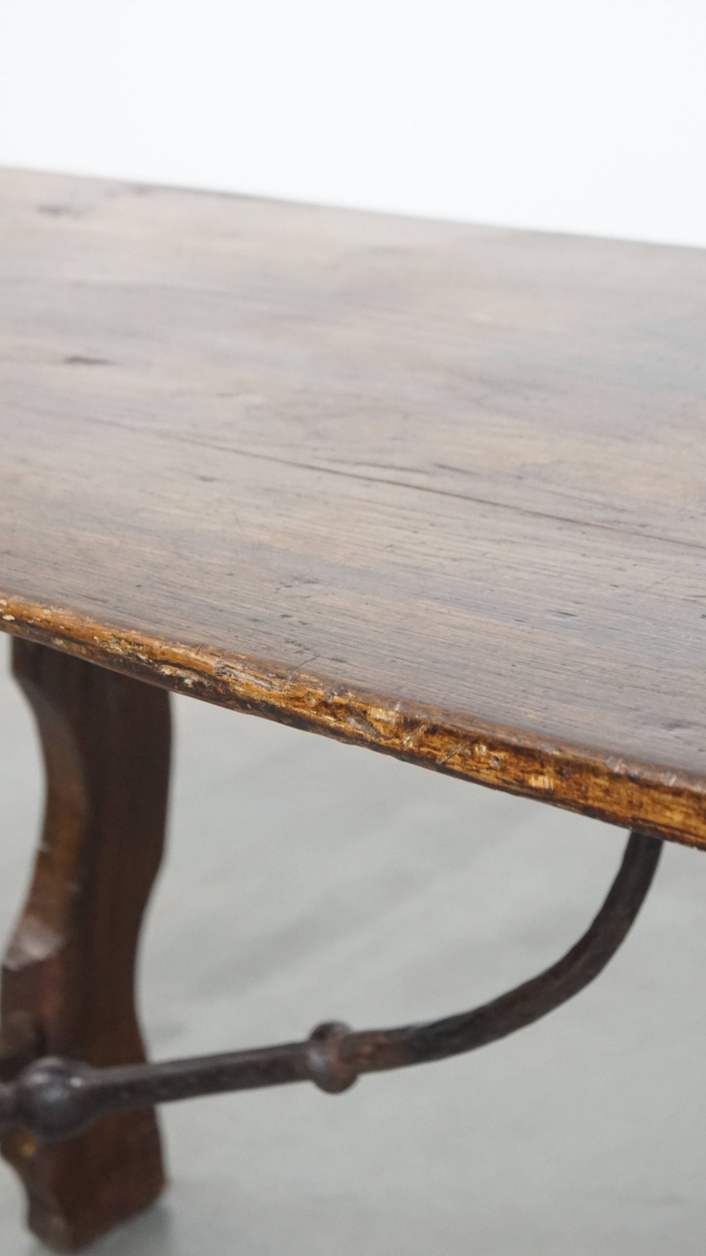 Karaktervolle 18e-eeuwse Antieke Spaanse Side Table/ Eettafel Met Een Prachtig Patina image 15