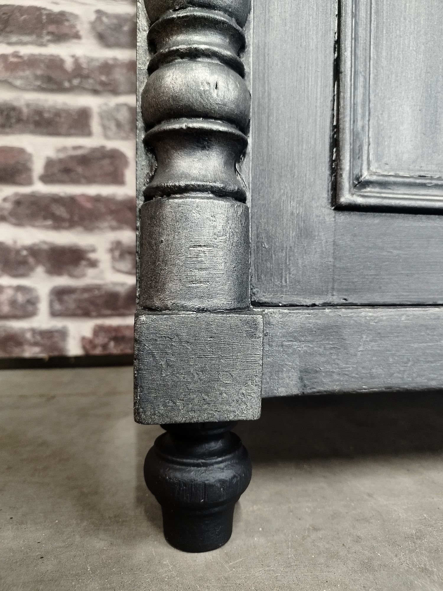 Meidenkast / Dressoir / Ladekast / Commode image 9