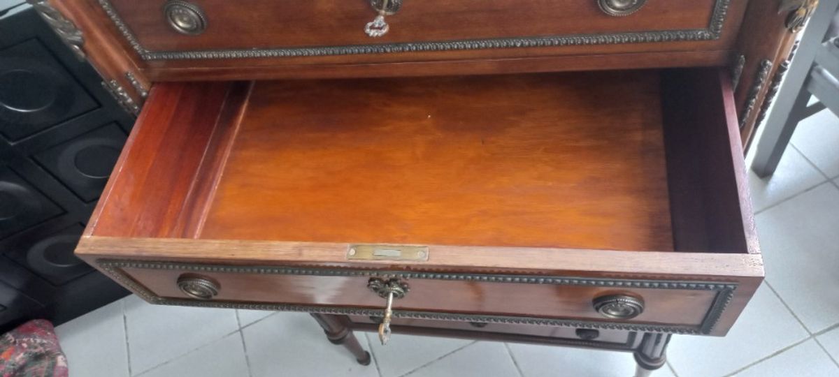Louis Xvi 6 Laden Commode Met Grijs Marmeren Tablet image 8