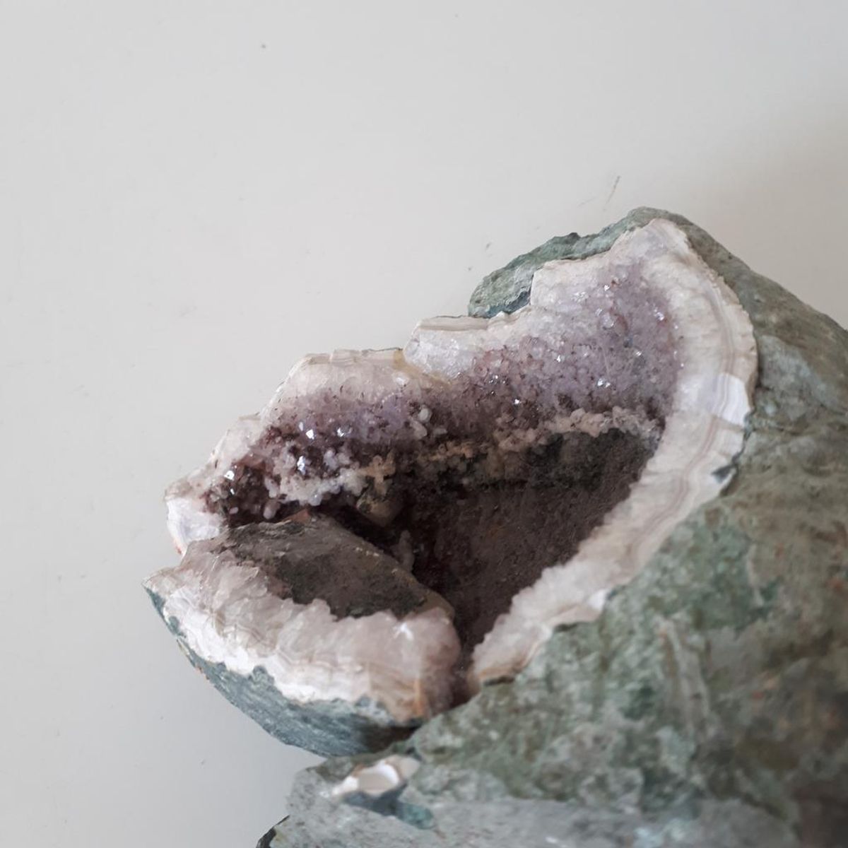 Geode? Steen Met Kristallen Uit Duitsland image 8