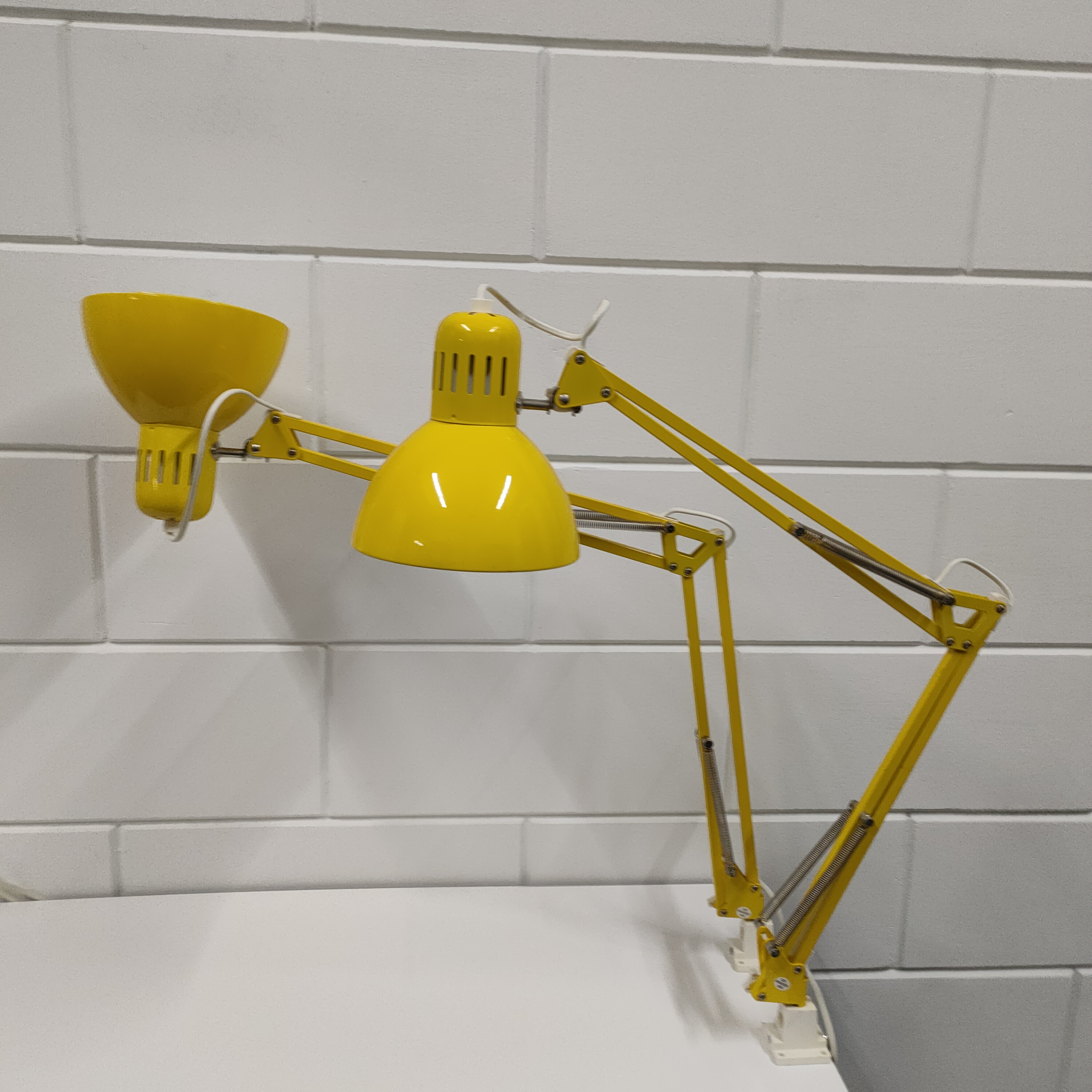 Retro Gele Schaarlamp Uit De Jaren 90 image 10