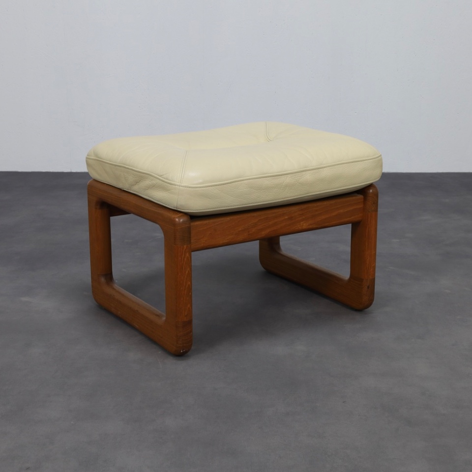 Lounge Chair With Ottoman In Leather By Poul Jeppesen For Holstebro Denmark, 1970S image 9