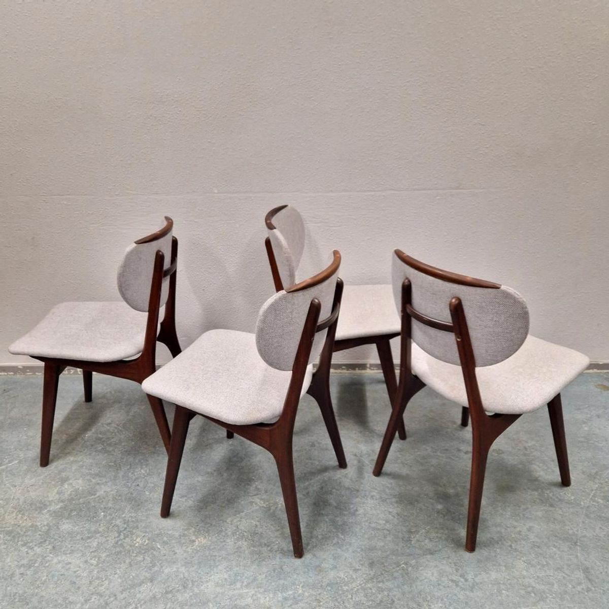 4 Vintage Eetkamerstoelen 4 Vintage Stoelen Bekleed image 17