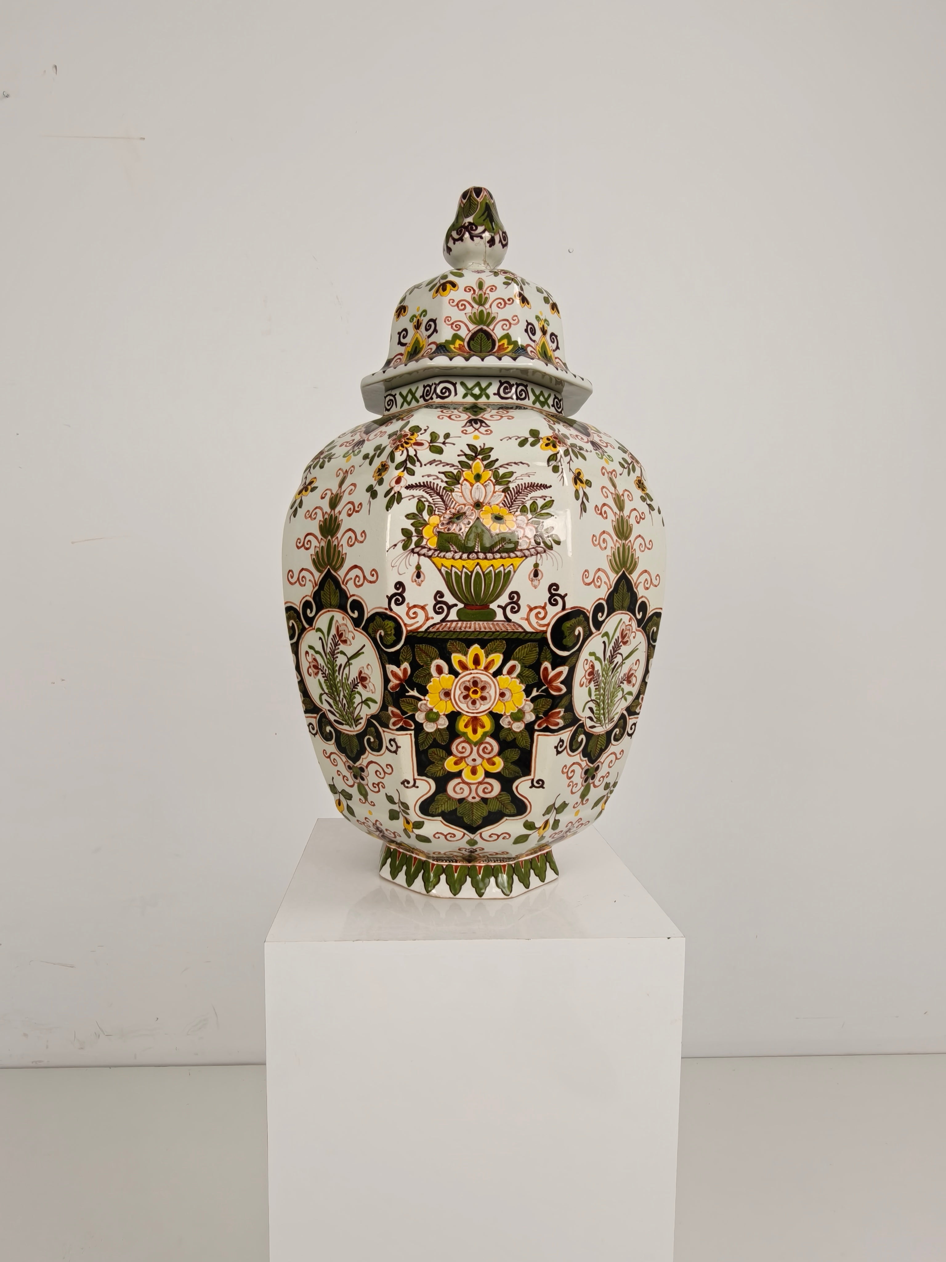 Makkum Tichelaar Lidded Pot, Hand-painted Porcelain – Dutch image 2