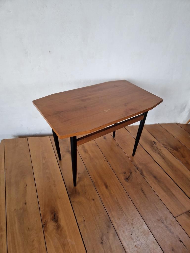Mid Century Scandinavisch Tafeltje Vintage Design. image 3