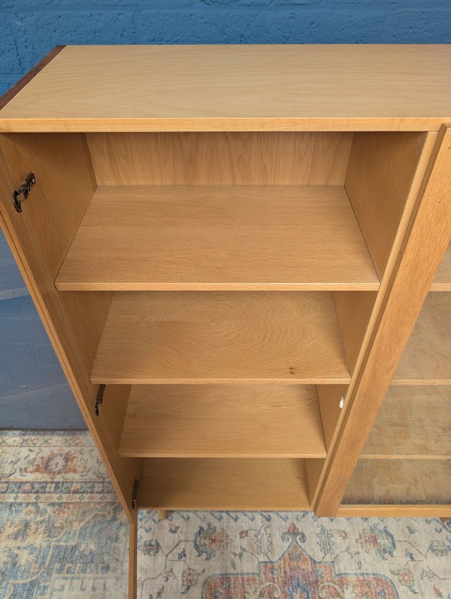 Vintage Eiken Vitrinekast, Deens Design image 7