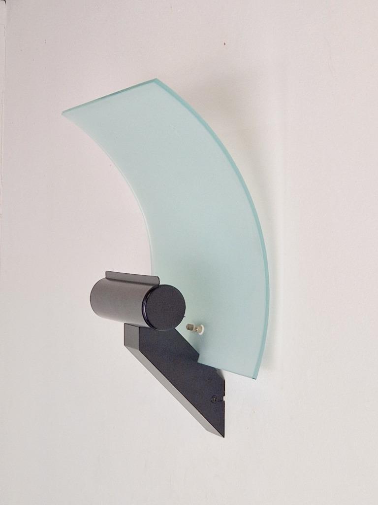 Postmodern Hillebrand Design Metaal Glas Wandlamp ‘80 Lamp image 6