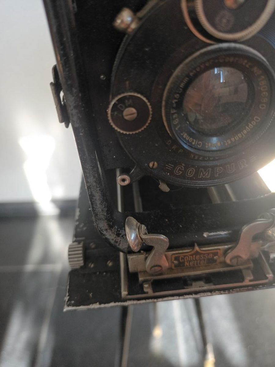 Antieke Contessa Nettel Altura 1921 Balgcamera Op Statief image 3
