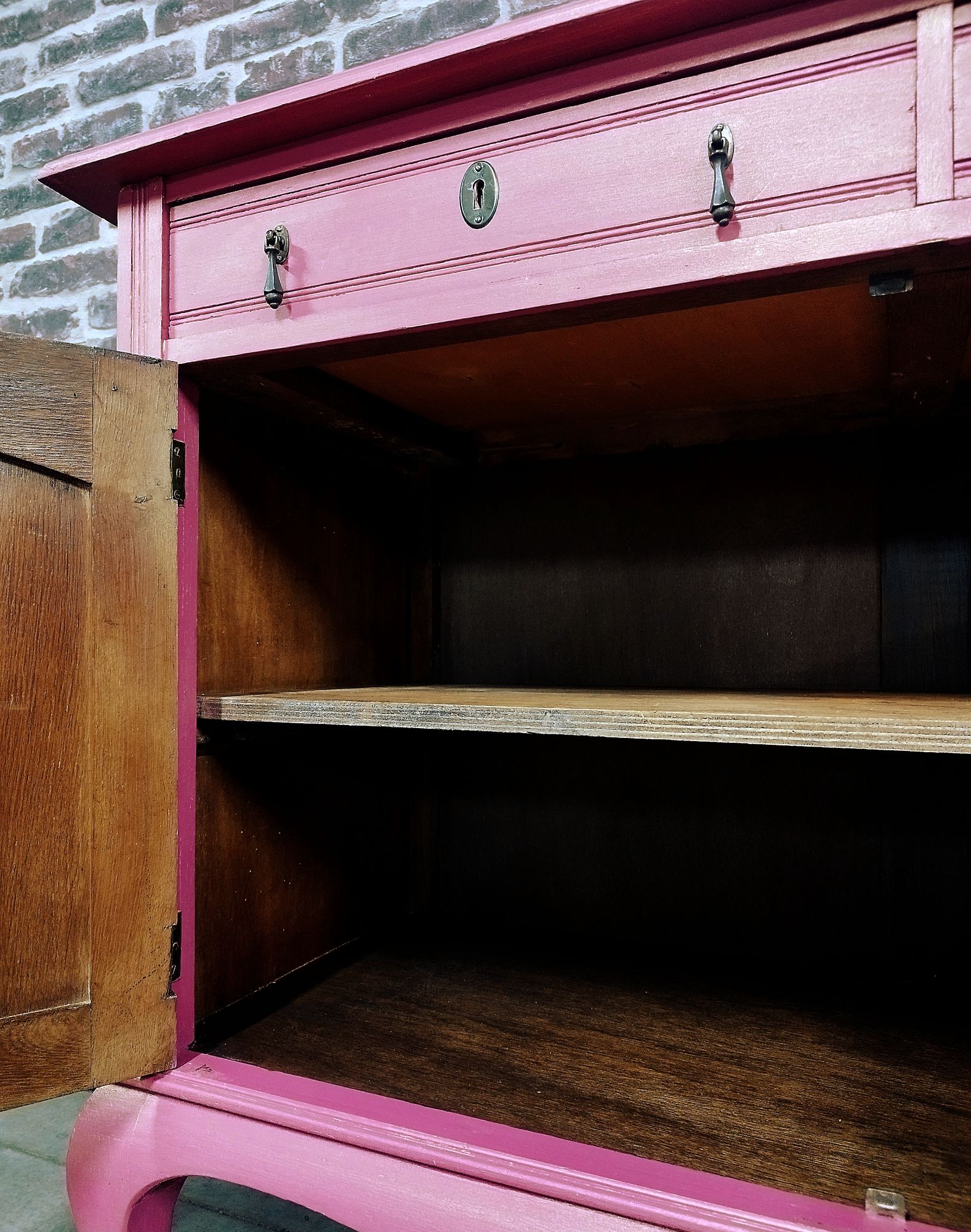 Meidenkast / Dressoir/ Commode / Ladekast image 10