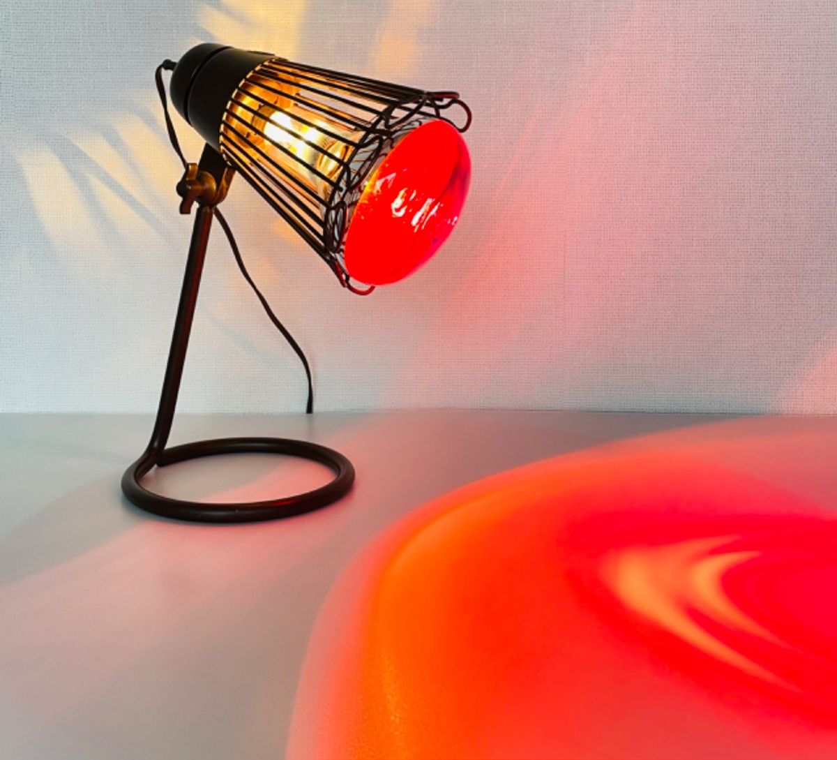Cocotte Lamp Door Charlotte Perriand Voor Philips ‘60 image 4