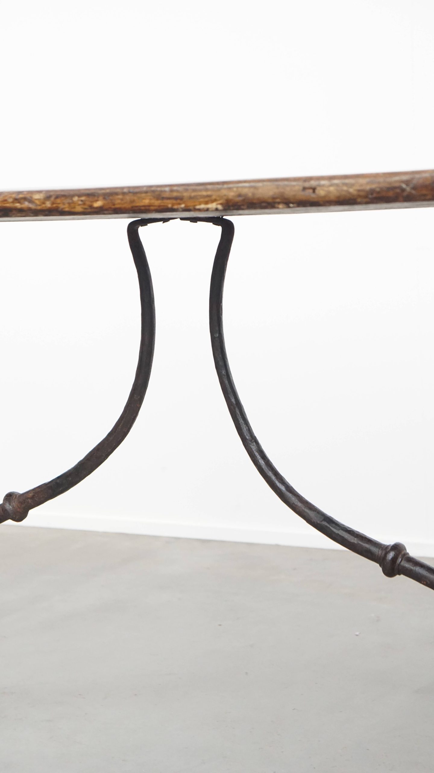 Karaktervolle 18e-eeuwse Antieke Spaanse Side Table/ Eettafel Met Een Prachtig Patina image 14