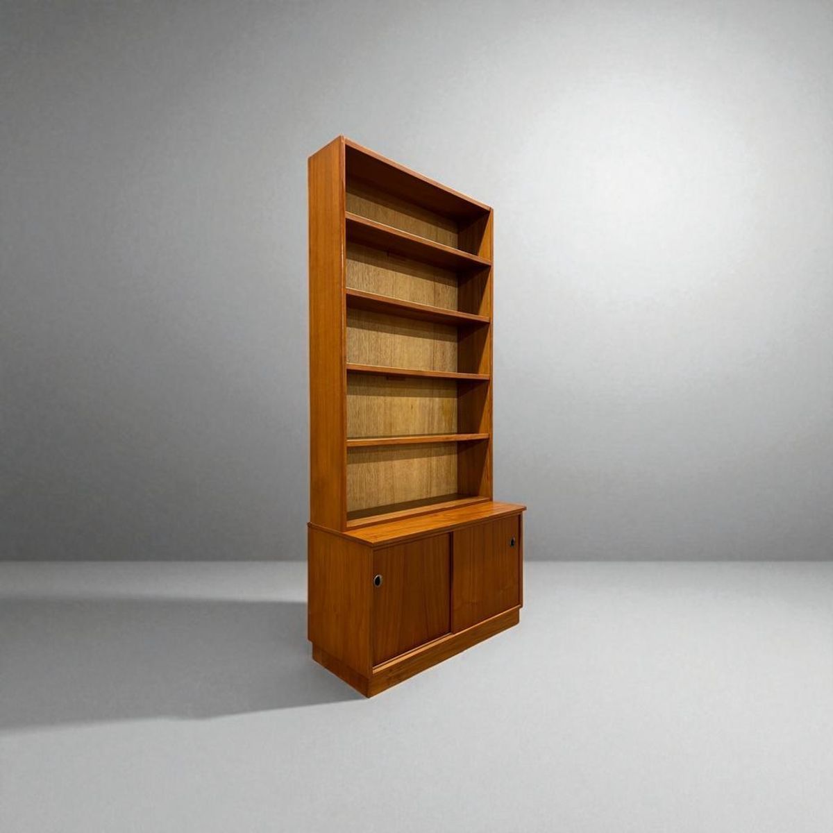 Vintage Hoge Boekenkast / Etagere / Vitrine image 1