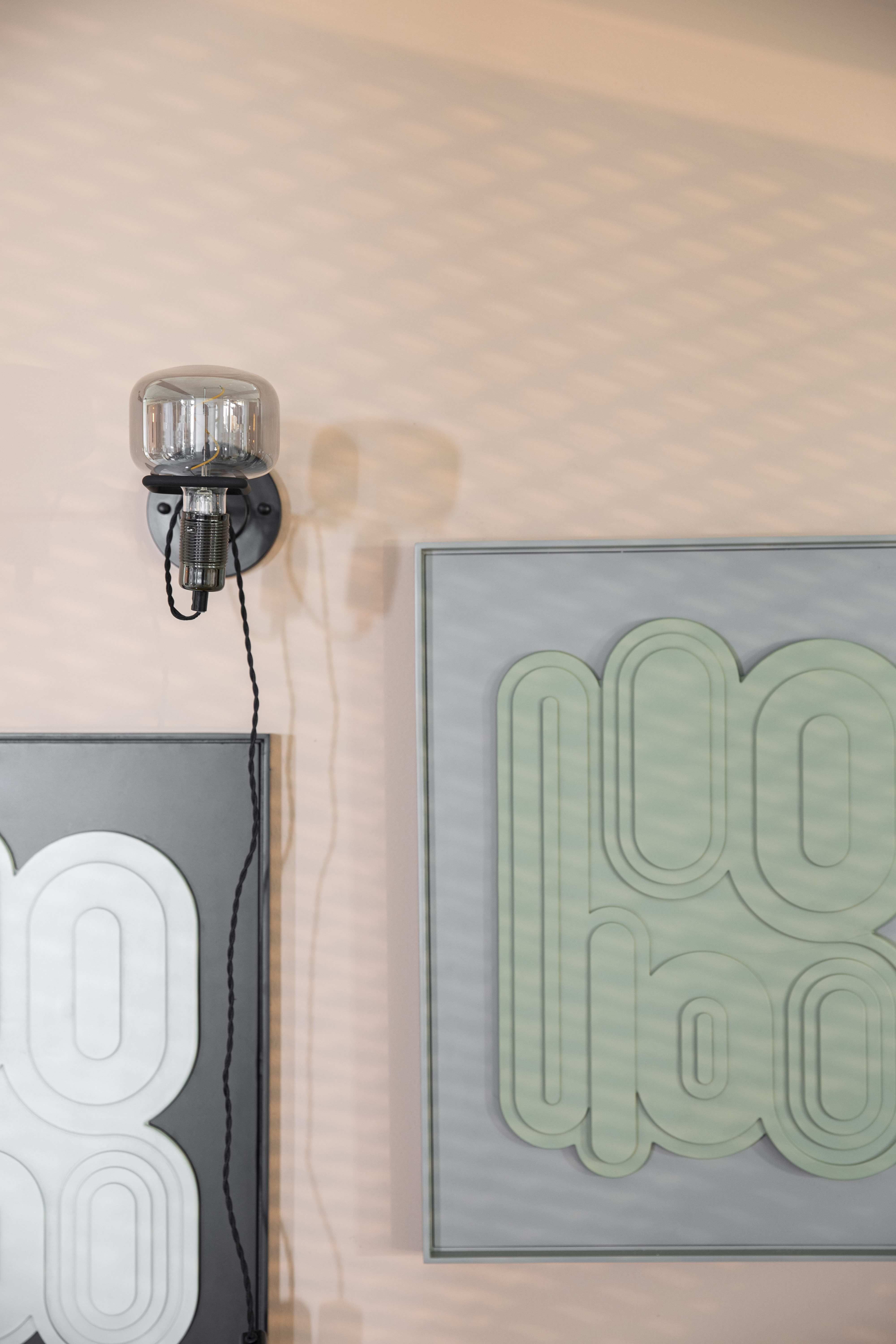 Zuiver Hazy Wandlamp image 9