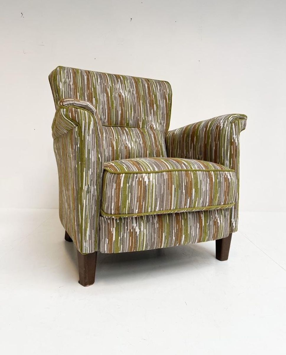 Opnieuw Gestoffeerde Vintage Fauteuil, 1960's image 4