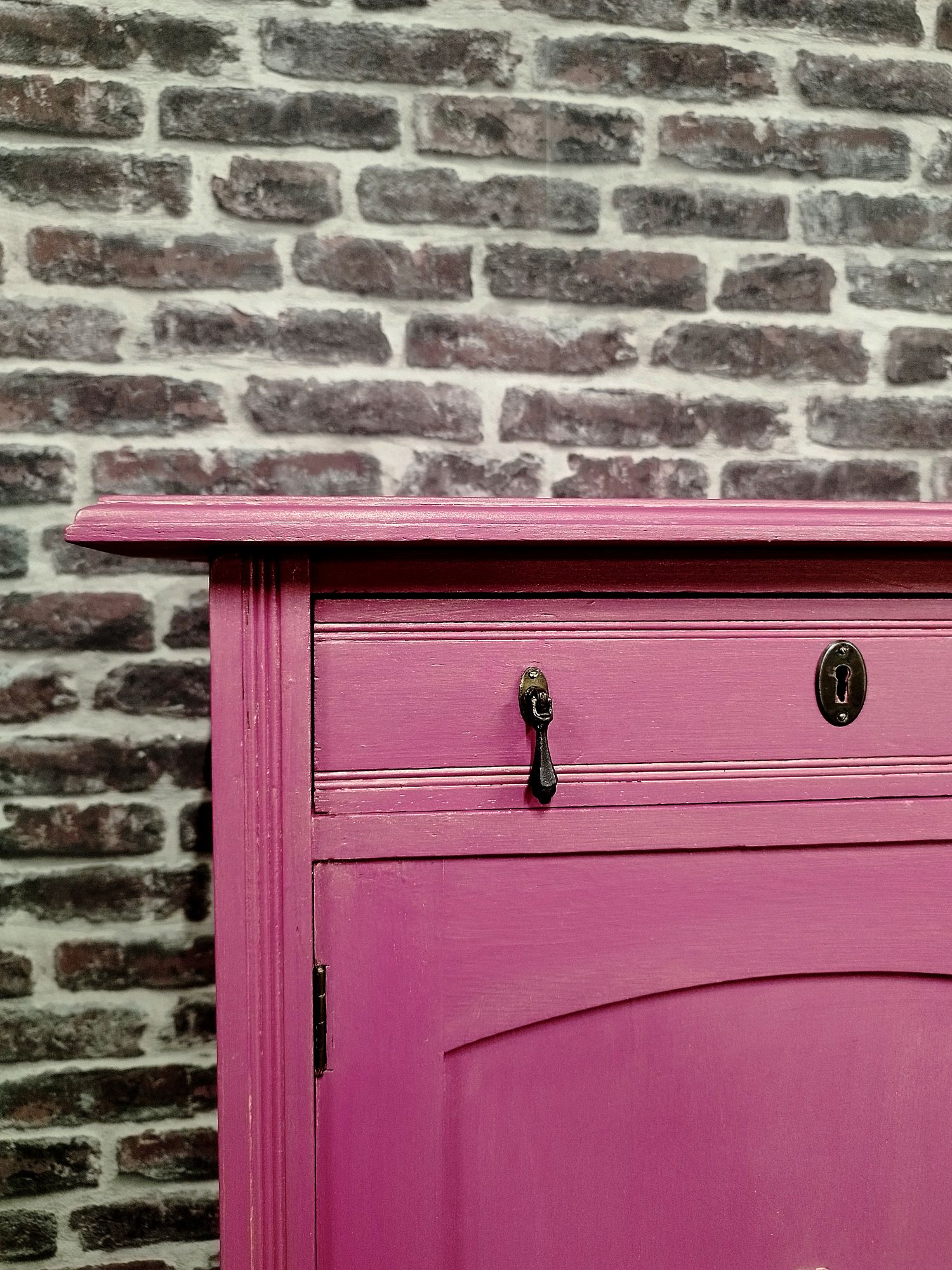 Meidenkast / Dressoir/ Commode / Ladekast image 8