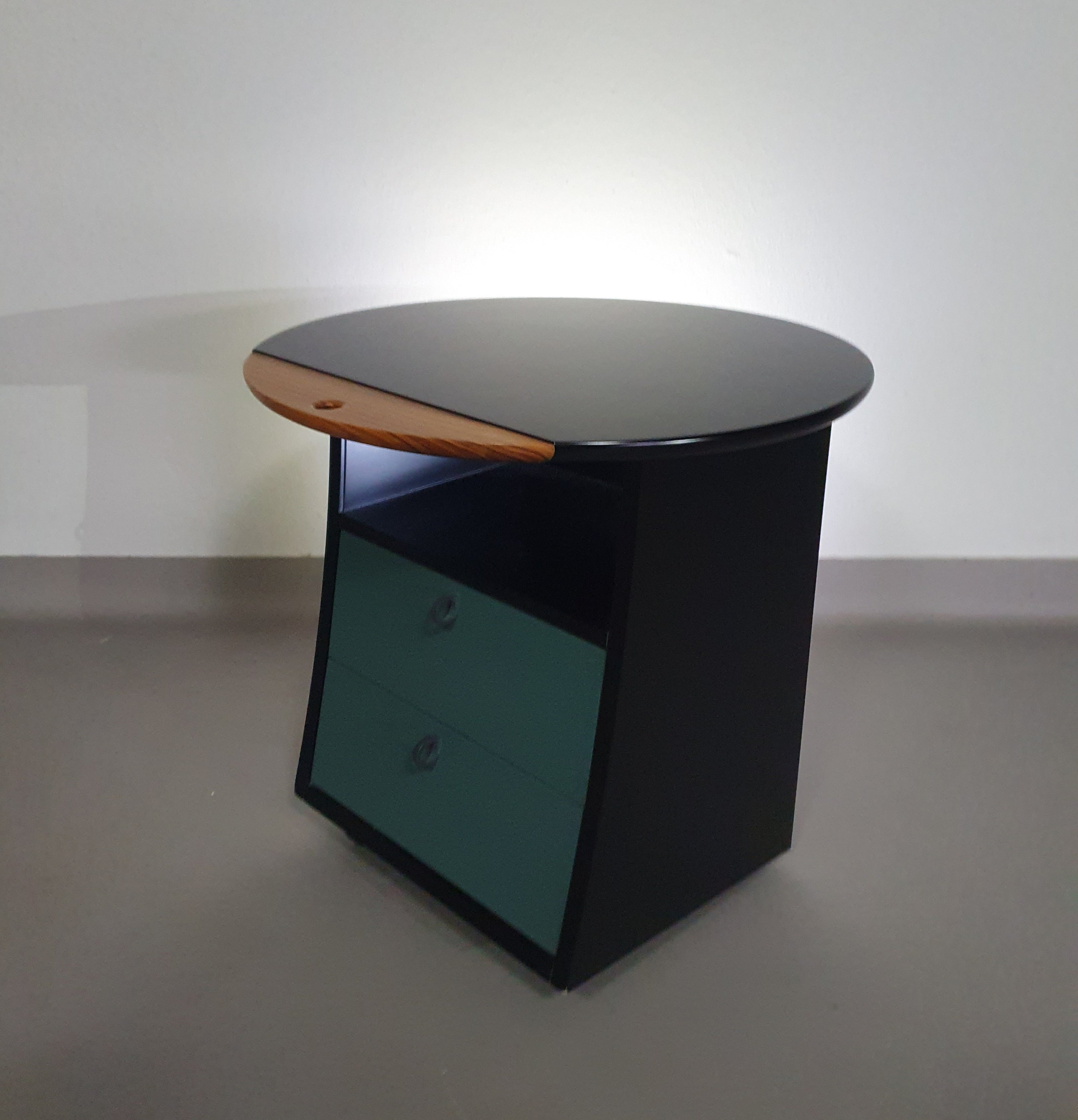 Giorgetti Set 1990 By Umberto Asnago Bed Sidetables / Sidetables / Sideboard With Drawers. image 25