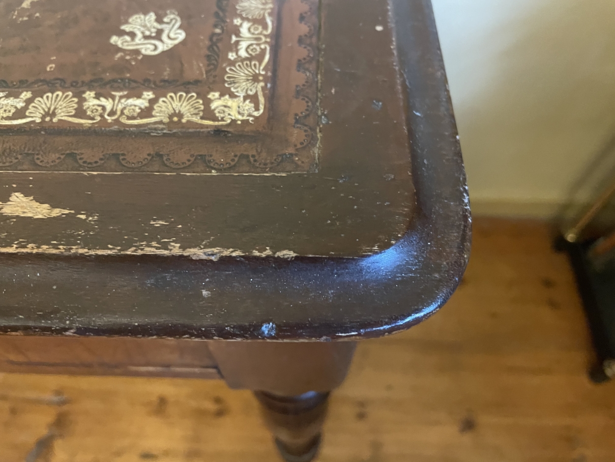 Magnifiek Bureau Werktafel Leer En Ingelegd Met Bladgoud 19e Eeuws Frans image 15