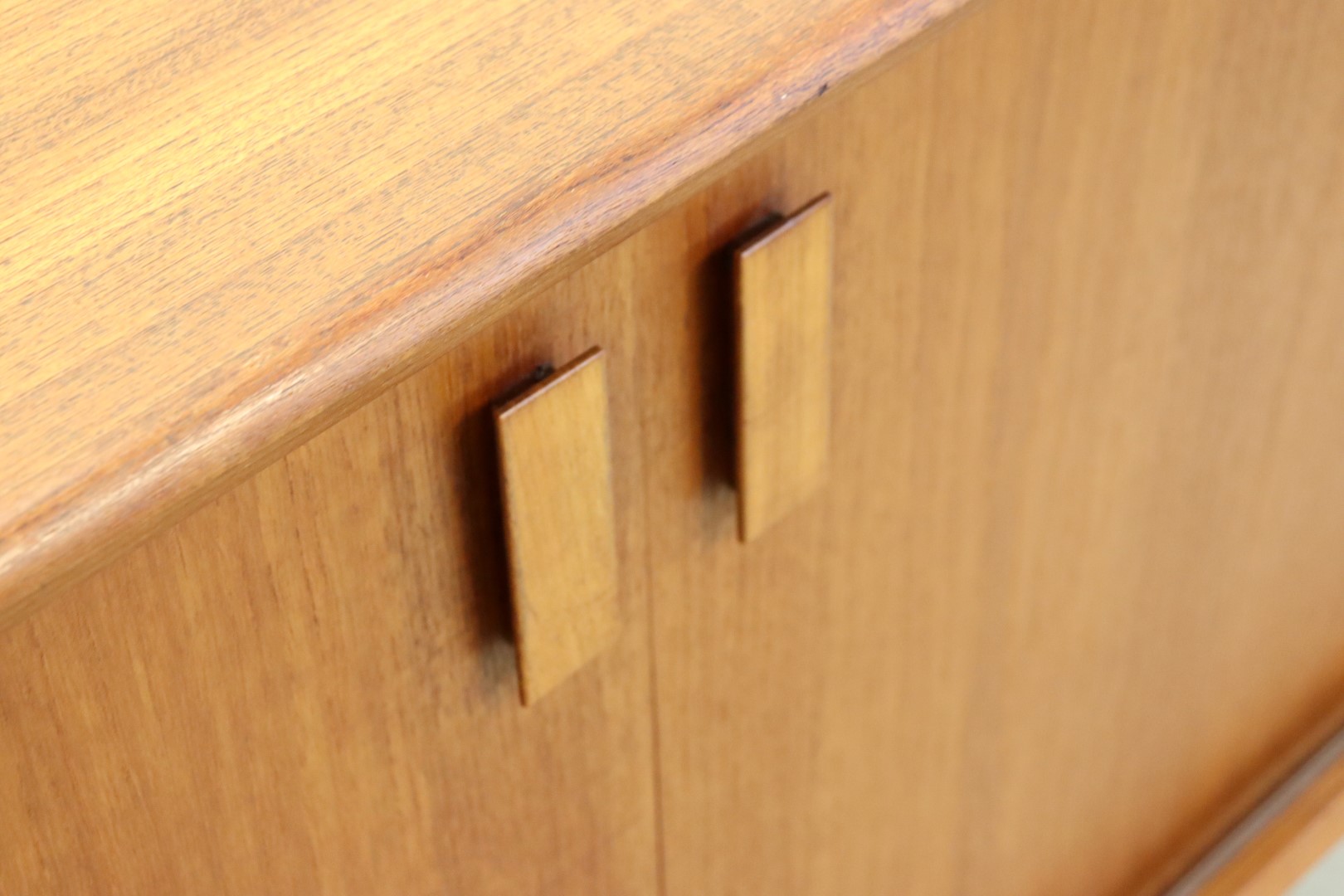 Vintage Deens Design Dressoir Sideboard Kast 'oksendrup' Midcentury image 8
