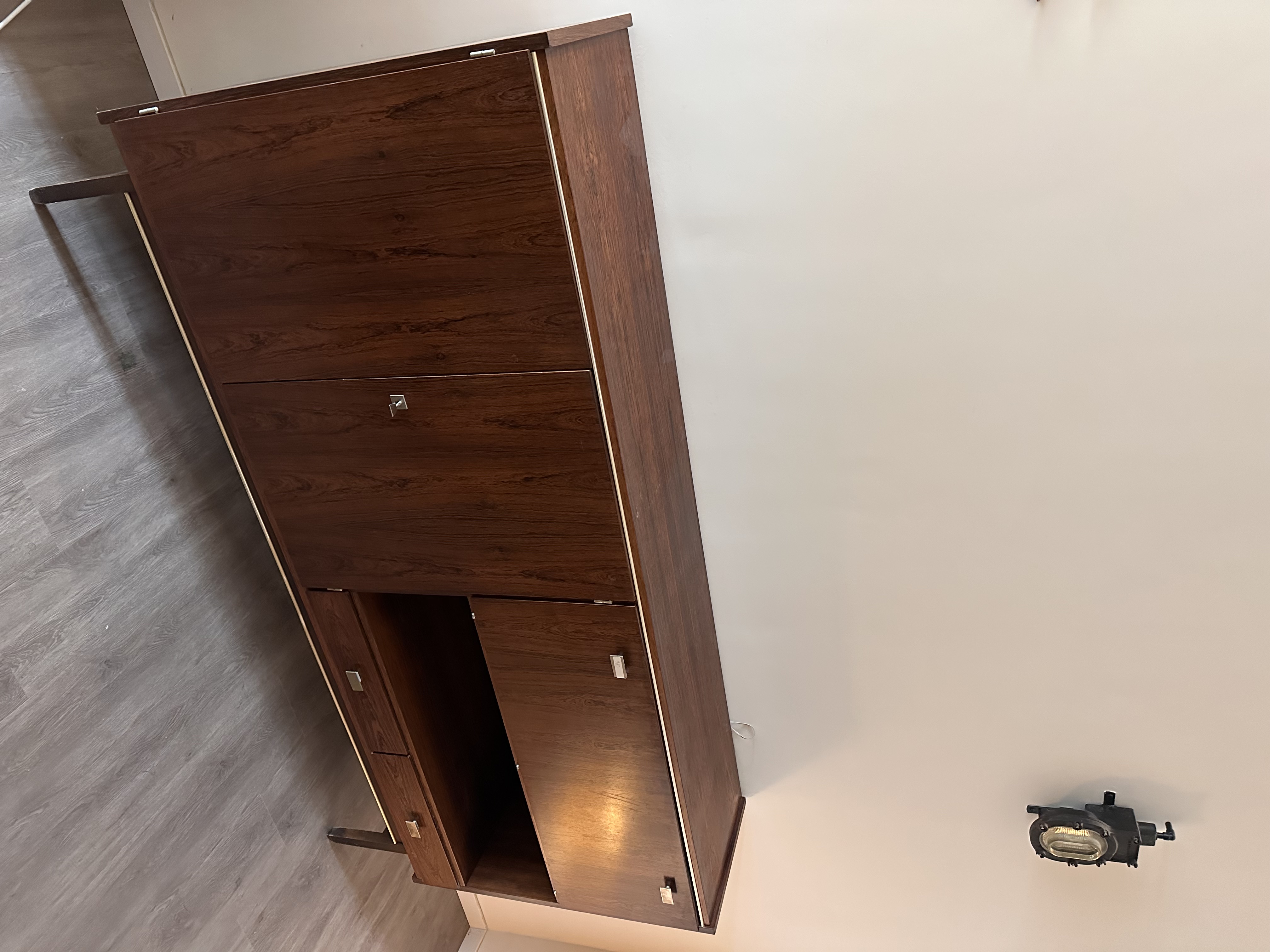 Mid Century Kast Low Board image 18