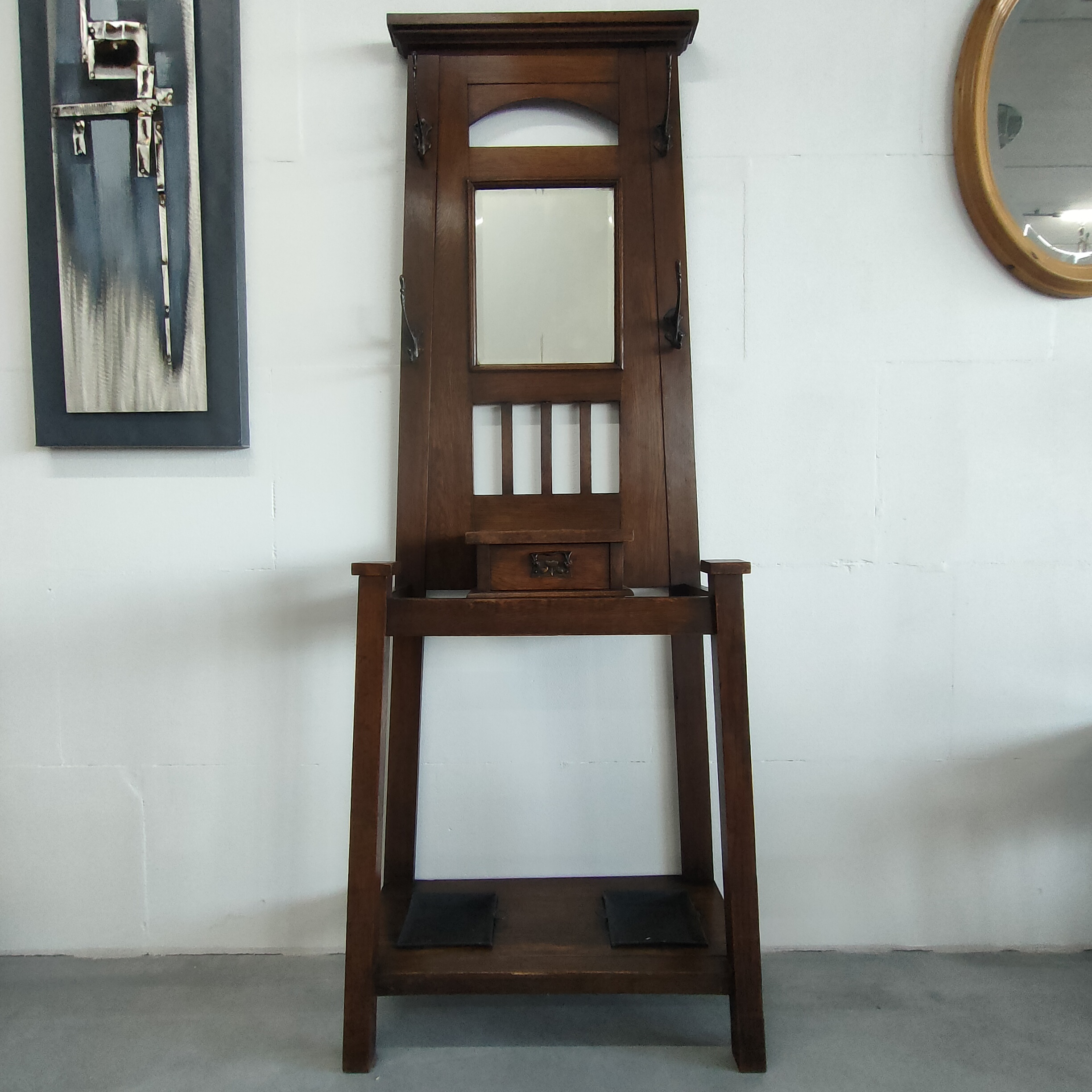 Antieke Arts & Crafts Halmeubel Kapstok (1908) image 18