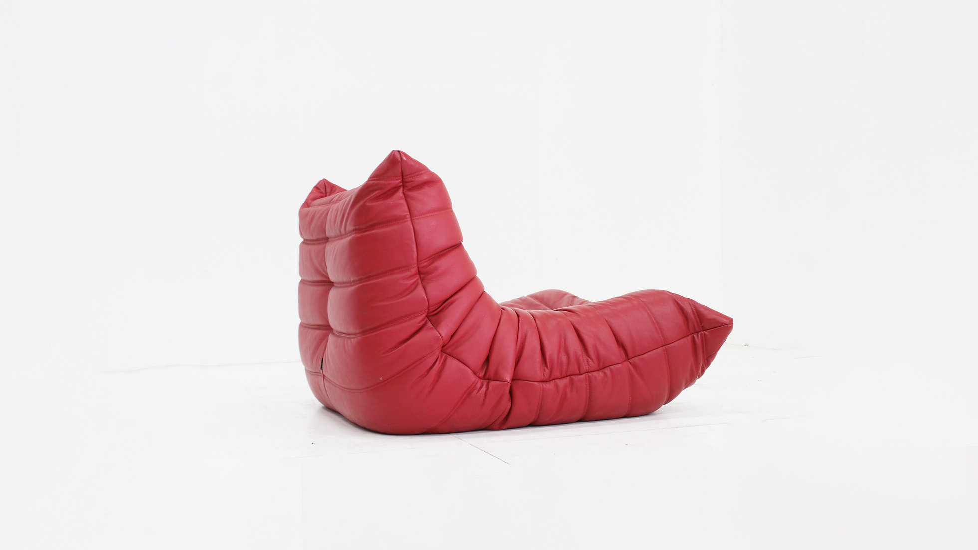 Togo Armchair Red Leather By Michel Ducaroy For Ligne Roset image 3