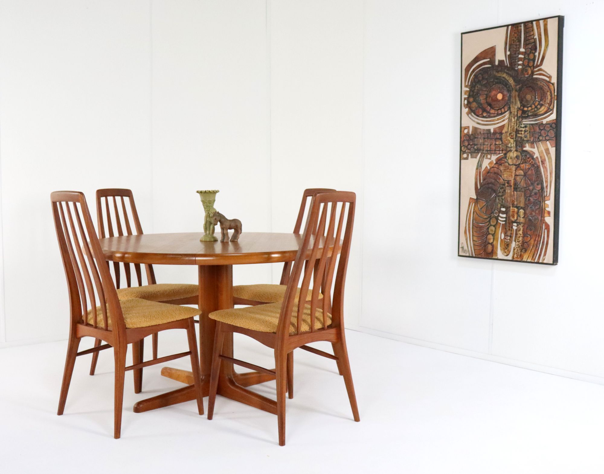 Vintage Johs. Kristoffersen & Son Ronde Eettafel Tafel 'bjerget' image 12