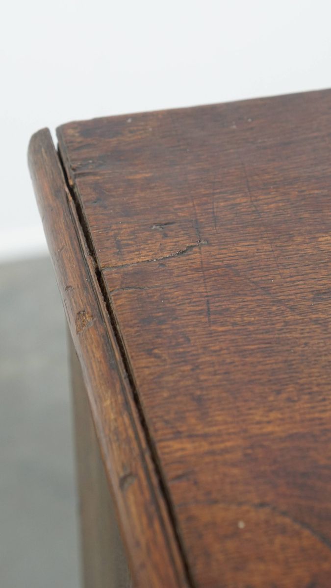 Niet Veel Voorkomende Klassieke Lage Antieke Engelse Ladekast/ Chest On Chest Uit De 18e Eeuw image 10