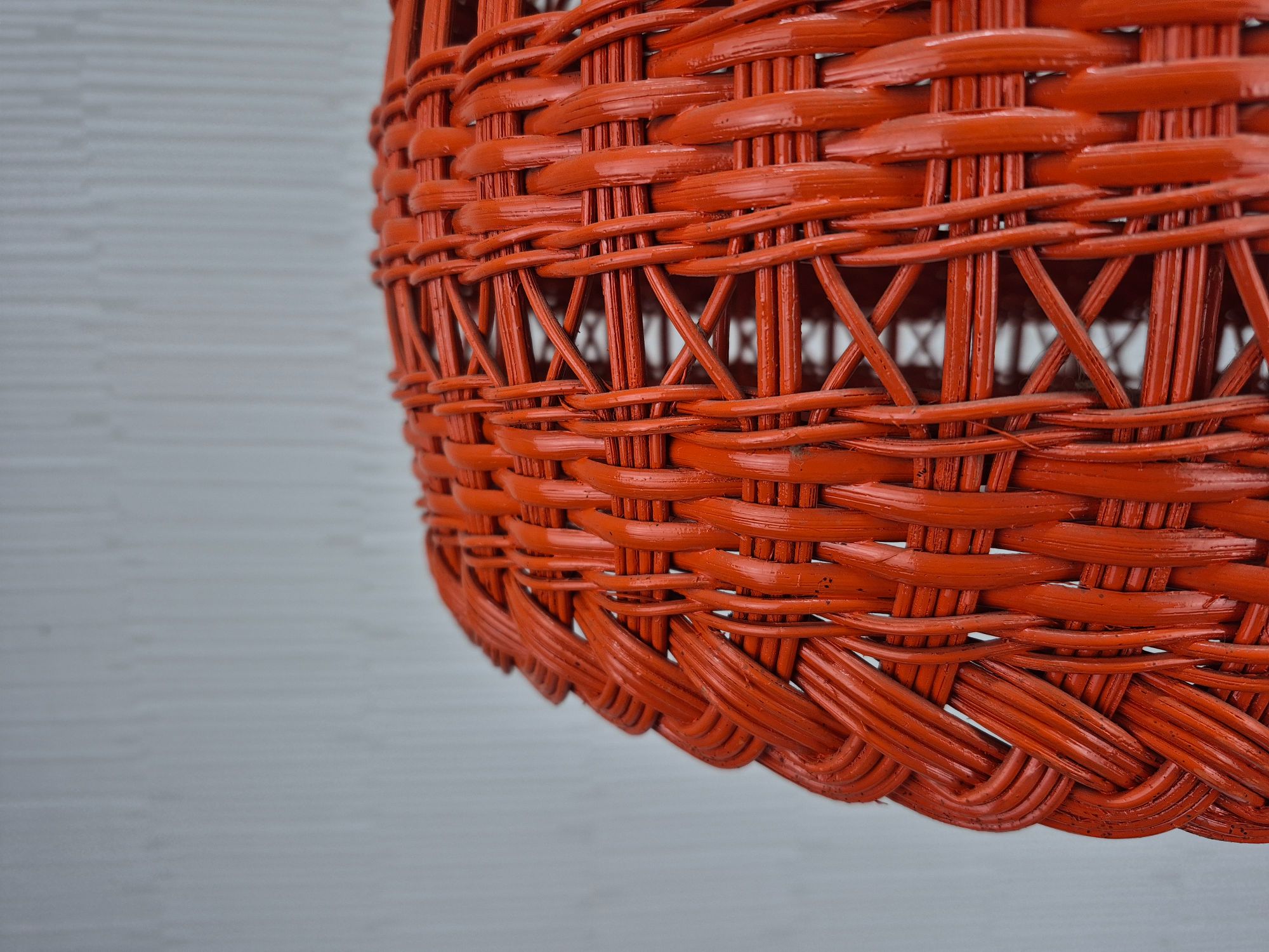 Poolse Vintage Oranje Rieten Lamp. Hanglamp Rotan. image 8