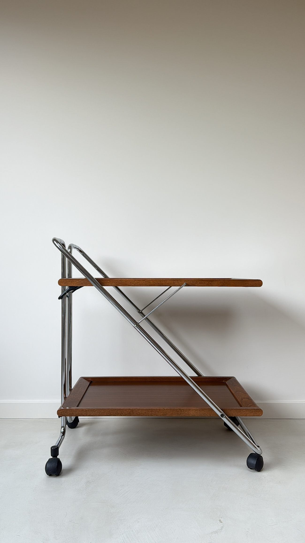 Vintage Mid Century Trolley / Serveerwagen Van Hout En Chroom image 2