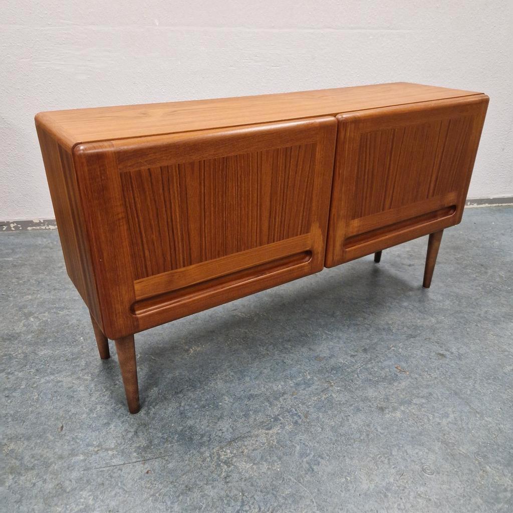 Vintage Dressoir Lowbaord Deens Kastje image 4